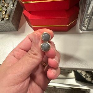 Round Jade in 14k yellow gold Earrings